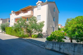Apartments Lokarda